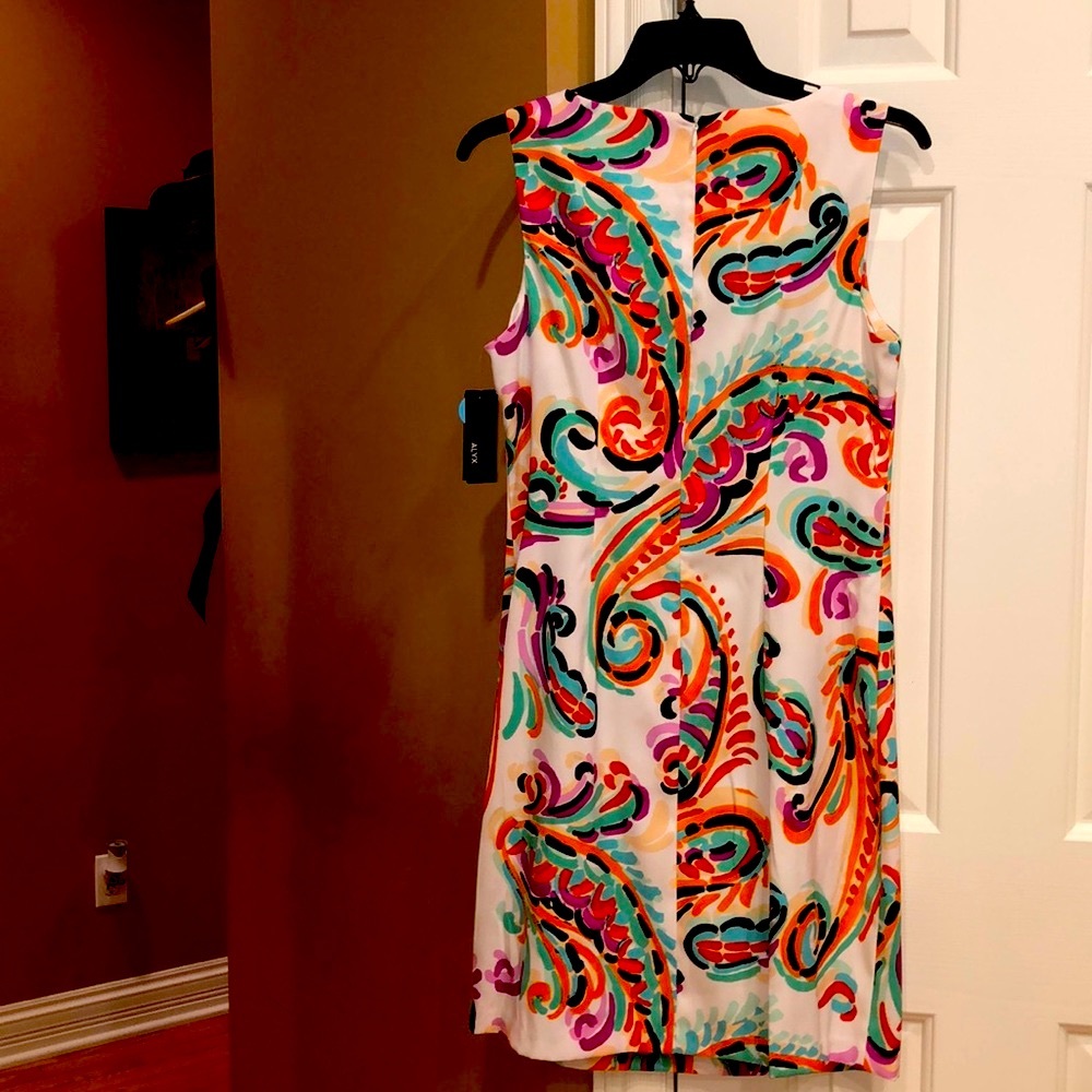 DRESS 👗 - Picture 3 of 3